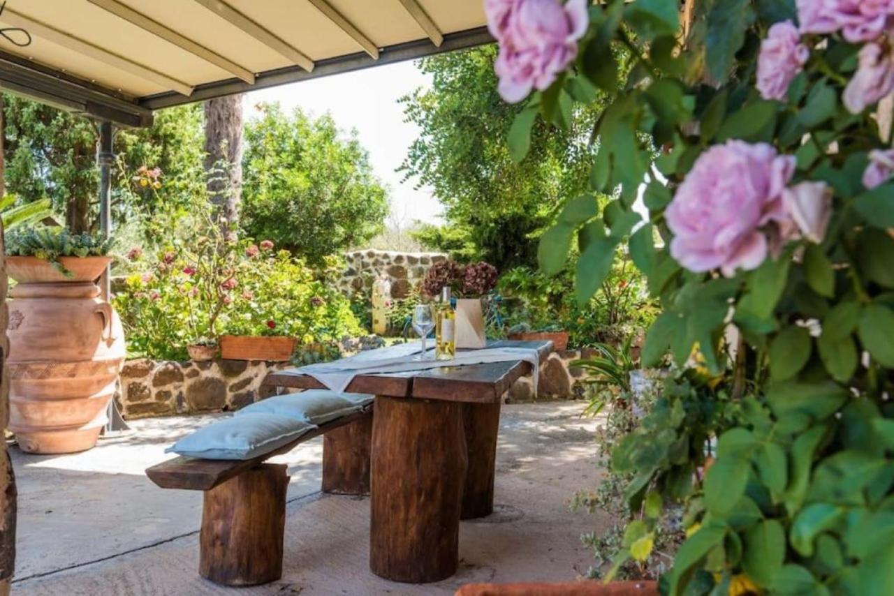 Villa Con Immenso Giardino Orosei Bagian luar foto